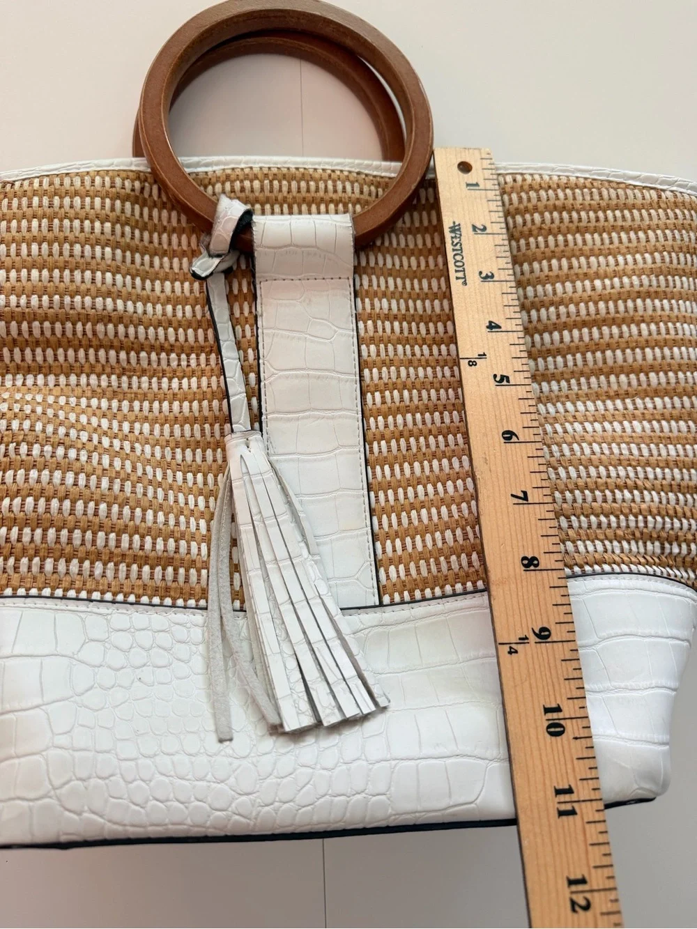 N/A chic coastal